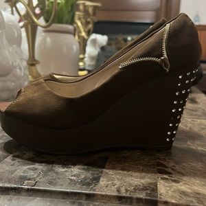 MCC Brown wedge shoes sz. 8